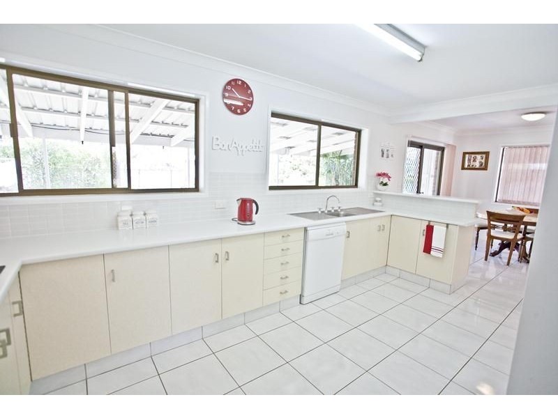 28 Pilkington Street, Chinchilla QLD 4413