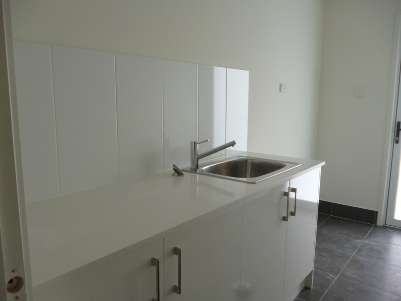 8 Cypress Pines Drive, Miles QLD 4415