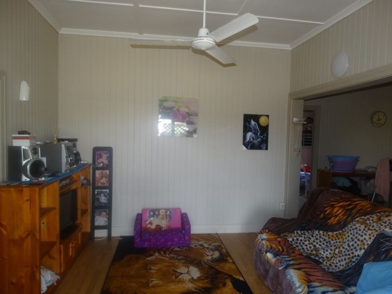 63 John Street, Jandowae QLD 4410