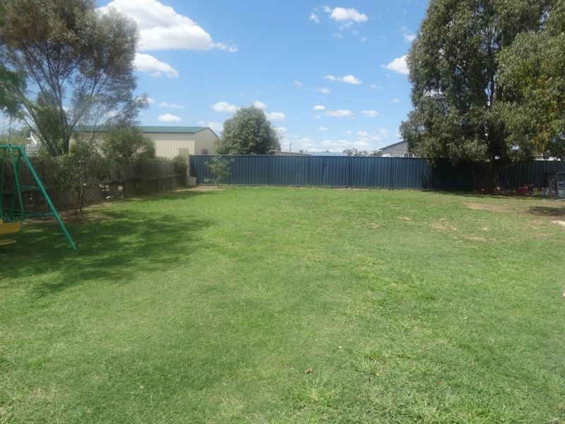 63 John Street, Jandowae QLD 4410