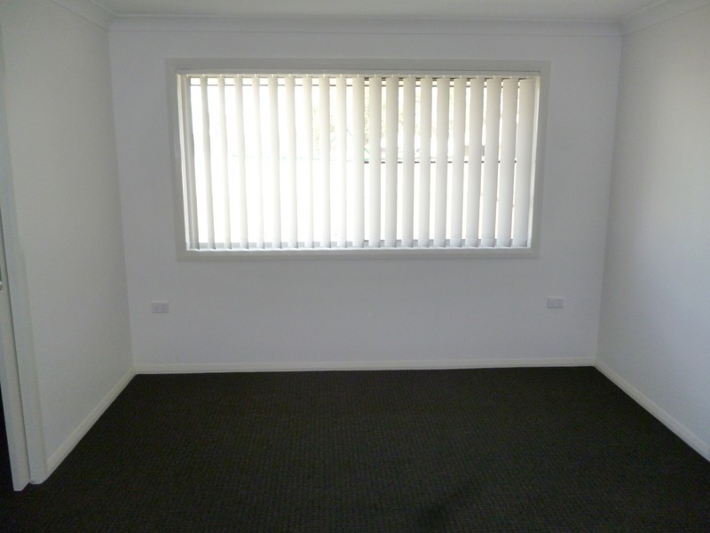 14 Cypress Pines Dr, Miles QLD 4415