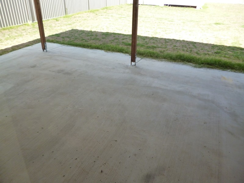 14 Cypress Pines Dr, Miles QLD 4415