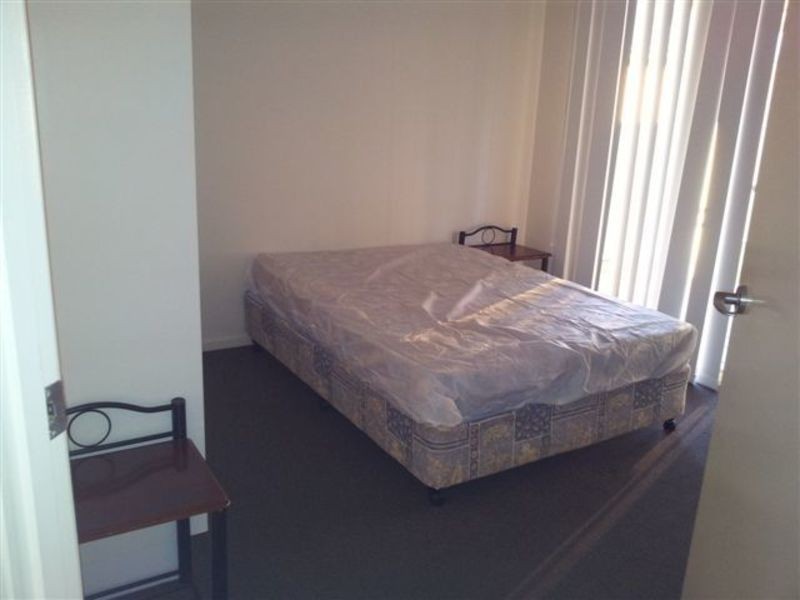 5 McAuliffe St, Miles QLD 4415