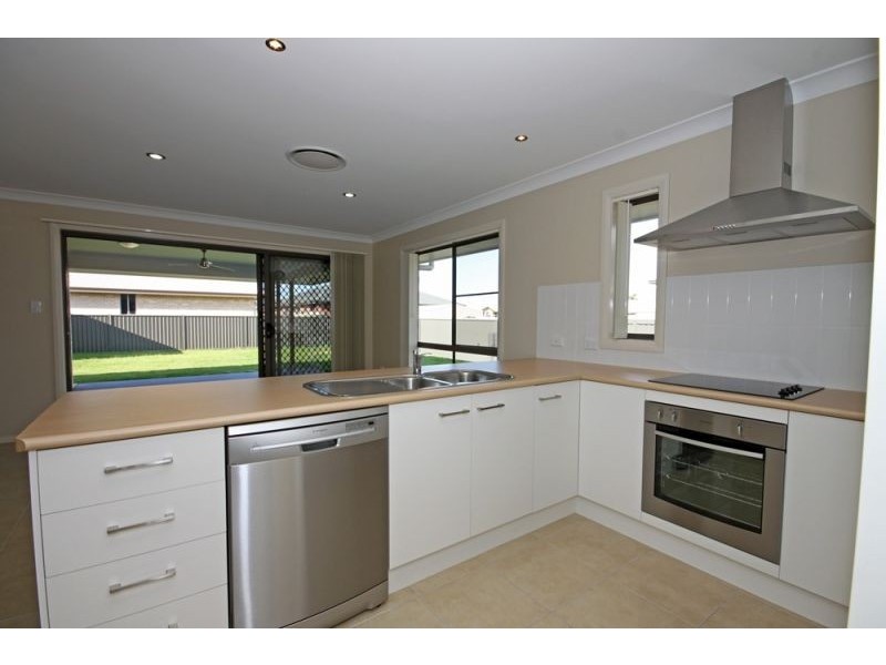 2 Gower Street, Chinchilla QLD 4413