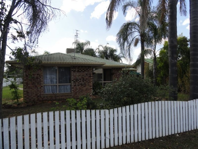 9 Heeney Street, Chinchilla QLD 4413