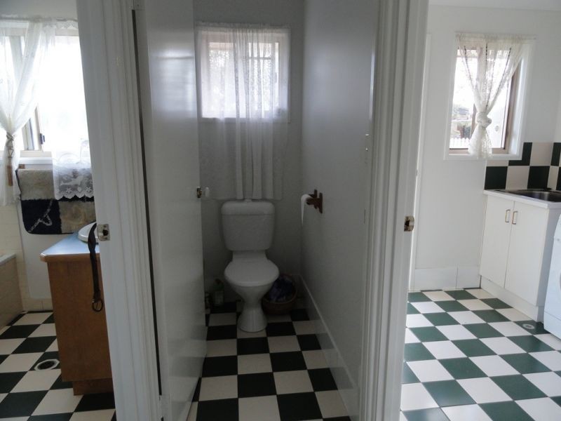 9 Heeney Street, Chinchilla QLD 4413