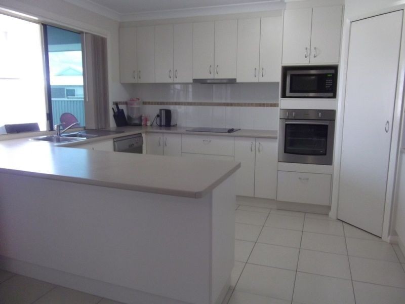 29 Bishop Drive, Miles QLD 4415