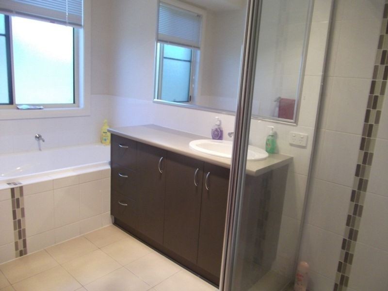 29 Bishop Drive, Miles QLD 4415