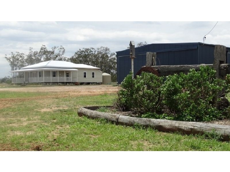 268 Auburn Road, Chinchilla QLD 4413