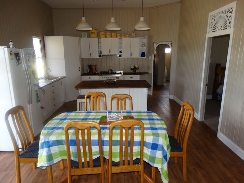 268 Auburn Road, Chinchilla QLD 4413