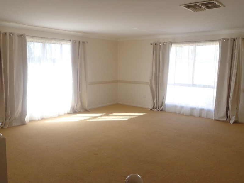 138 Zeller St, Chinchilla QLD 4413