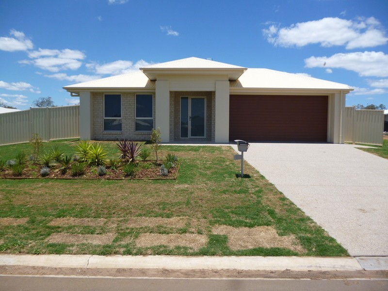 16 Hurse Street, Chinchilla QLD 4413