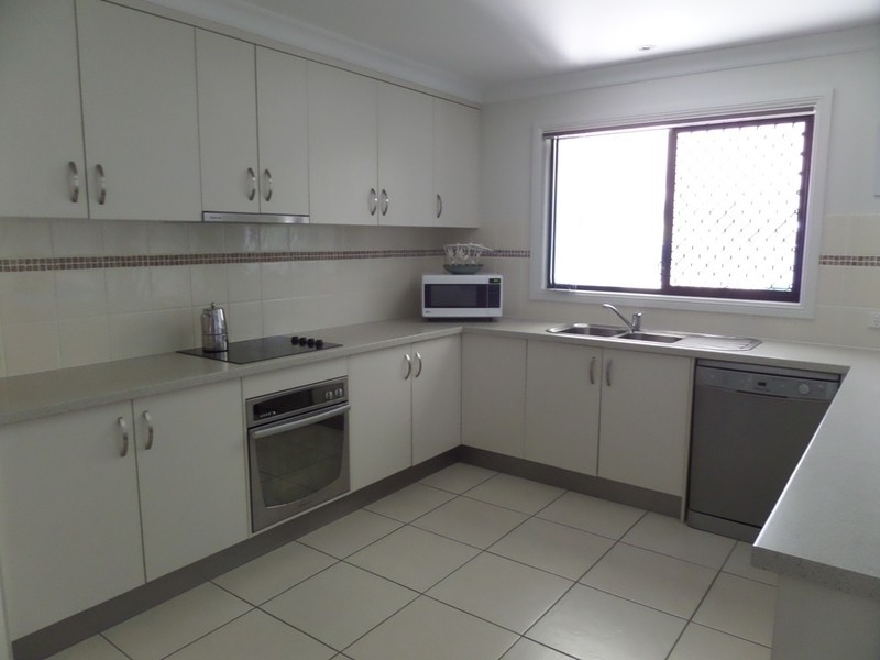 19 Sommerfeld Cres, Chinchilla QLD 4413