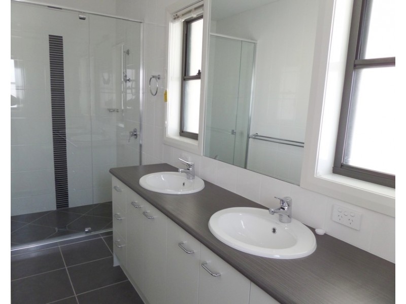 6  Parker Place, Chinchilla QLD 4413