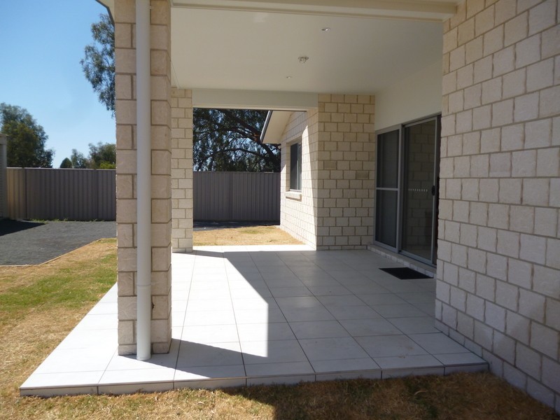 35 Frame St, Chinchilla QLD 4413
