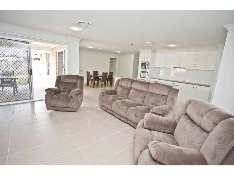 2 Sommerfeld Crescent, Chinchilla QLD 4413