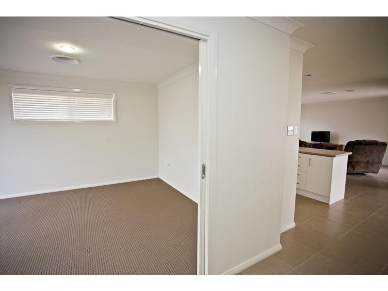 2 Sommerfeld Crescent, Chinchilla QLD 4413