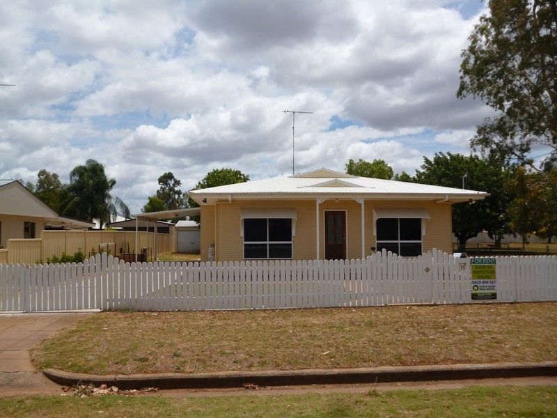 11 Nevell St, Chinchilla QLD 4413