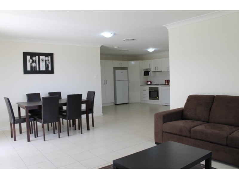 1/12 Dudley Street, Chinchilla QLD 4413