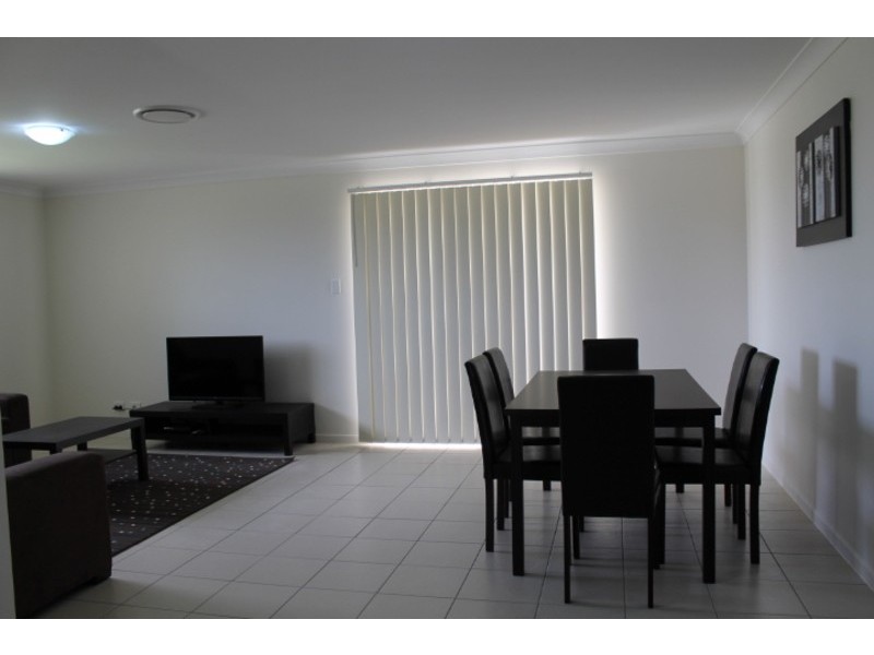 1/12 Dudley Street, Chinchilla QLD 4413