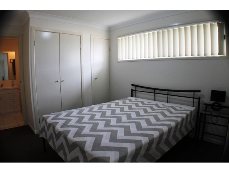 2/12 Dudley Street, Chinchilla QLD 4413