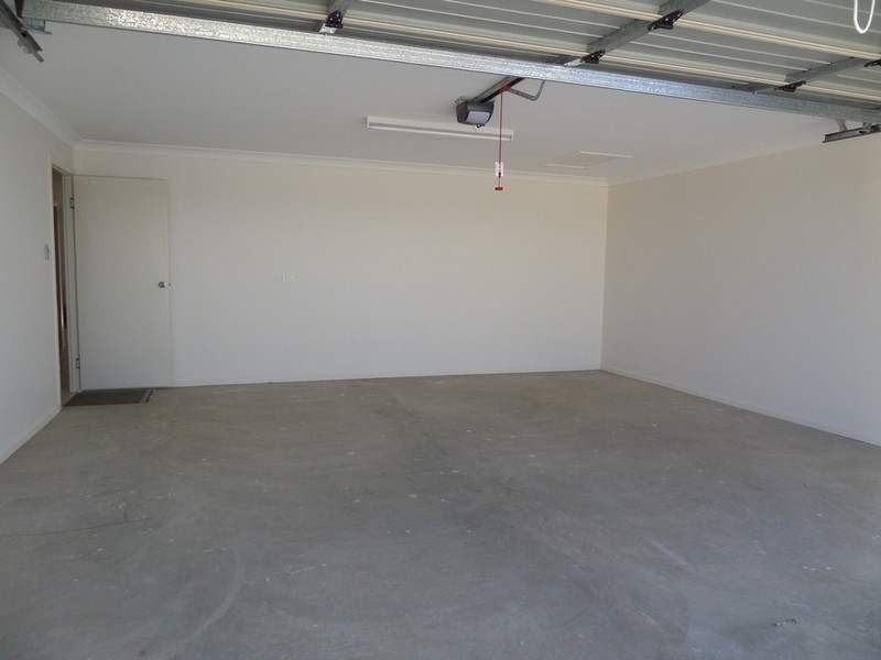 2/12 Dudley Street, Chinchilla QLD 4413