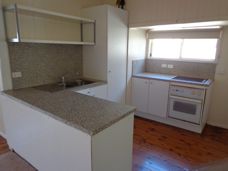 12 Wambo Street, Chinchilla QLD 4413