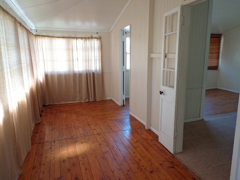 12 Wambo Street, Chinchilla QLD 4413