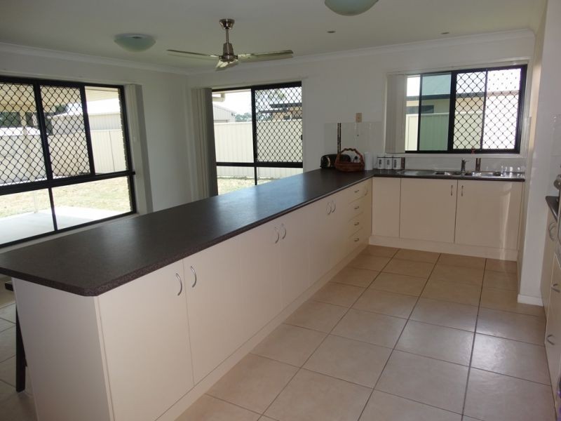 14 Luscombe Street, Chinchilla QLD 4413