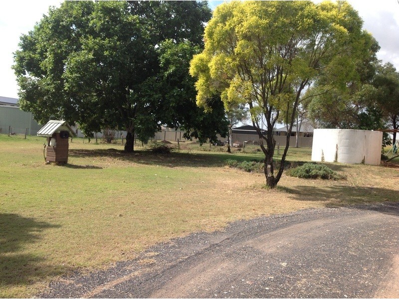 83 Mackie Street, Chinchilla QLD 4413