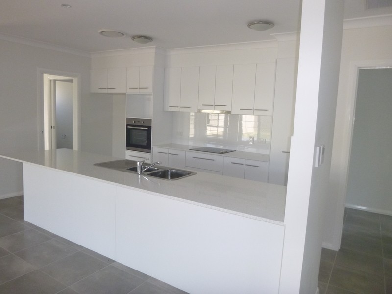 2 Parker Place, Chinchilla QLD 4413