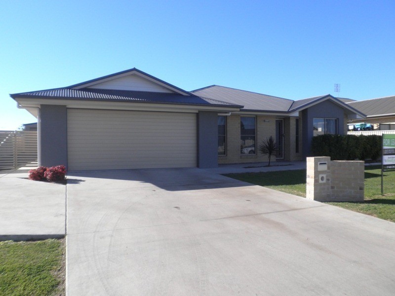 6 McKenzie Street, Chinchilla QLD 4413