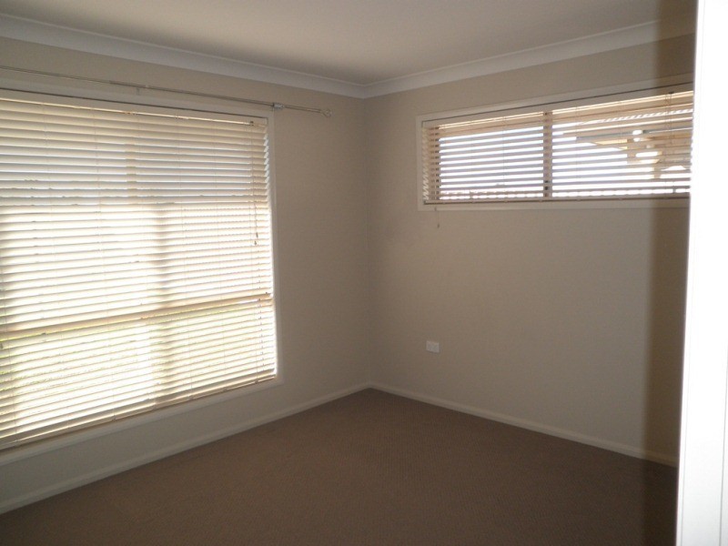 6 McKenzie Street, Chinchilla QLD 4413