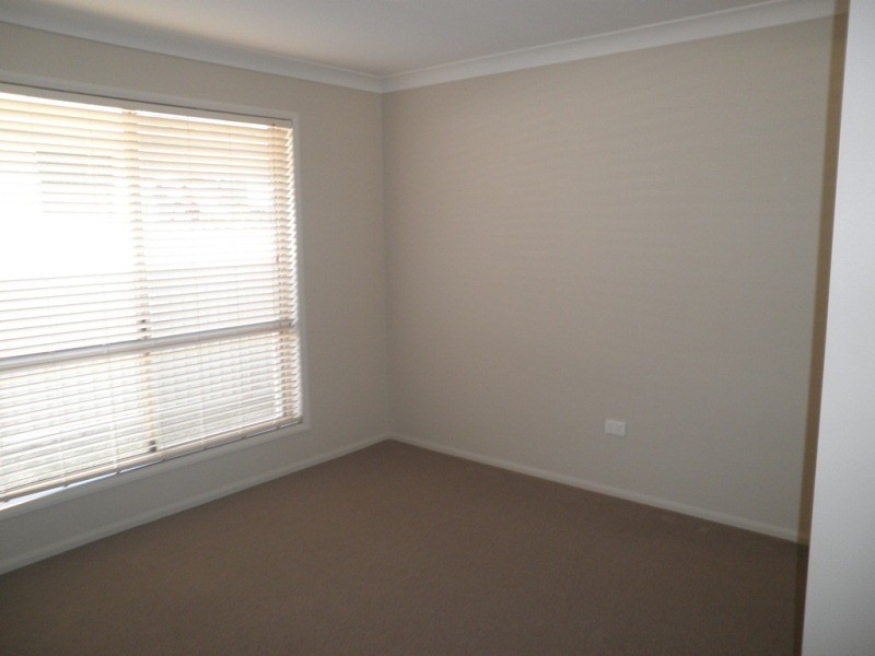 6 McKenzie Street, Chinchilla QLD 4413