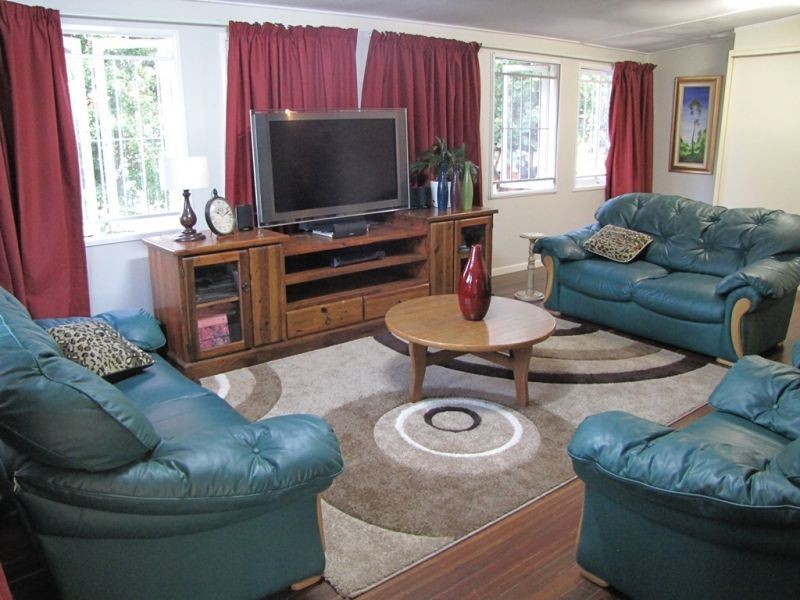 42 Oak Street, Chinchilla QLD 4413