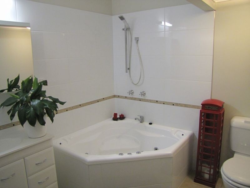 42 Oak Street, Chinchilla QLD 4413