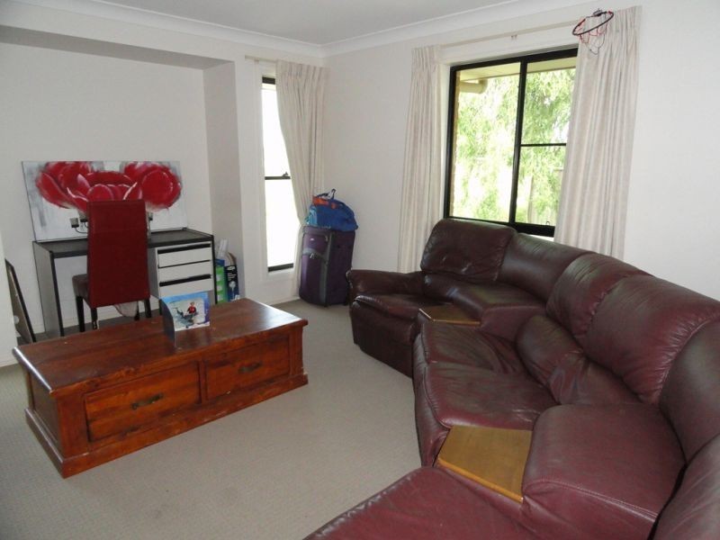 32 Sheridan Street, Chinchilla QLD 4413