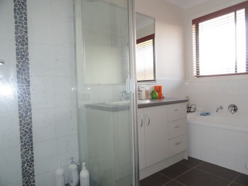 32 Sheridan Street, Chinchilla QLD 4413