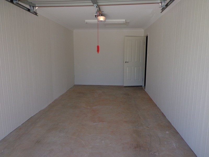 2/8 Windmill Road, Chinchilla QLD 4413