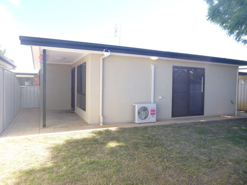 2/37 Barber Street, Chinchilla QLD 4413