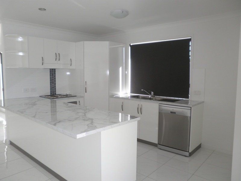 2/4 Dudley Street, Chinchilla QLD 4413