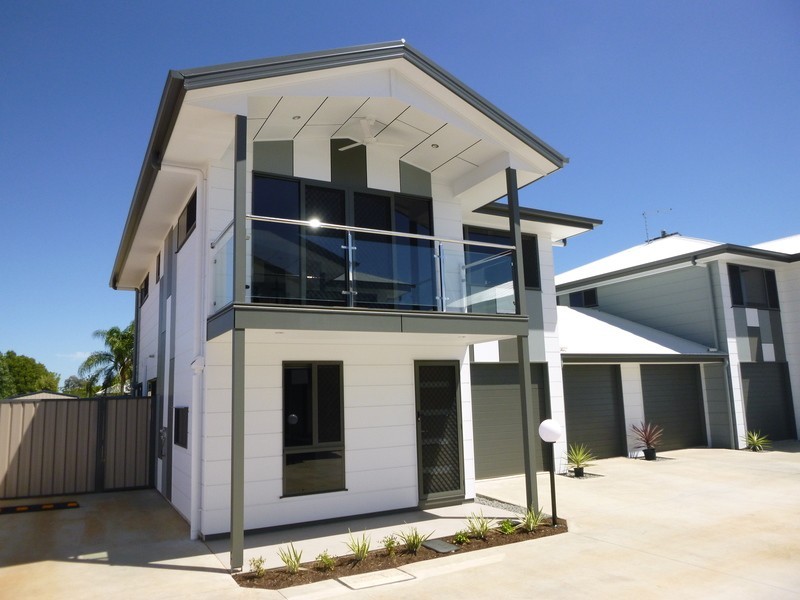 15 Zanoni Park Villas, Chinchilla QLD 4413