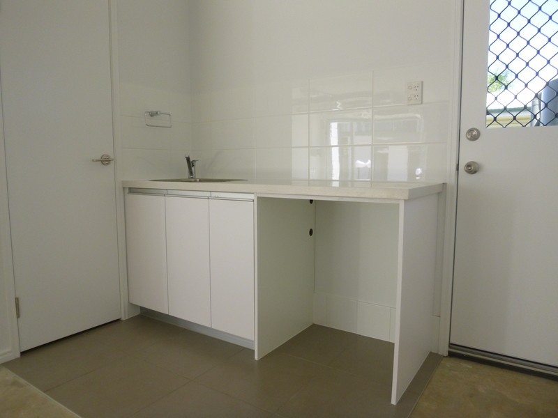 15 Zanoni Park Villas, Chinchilla QLD 4413