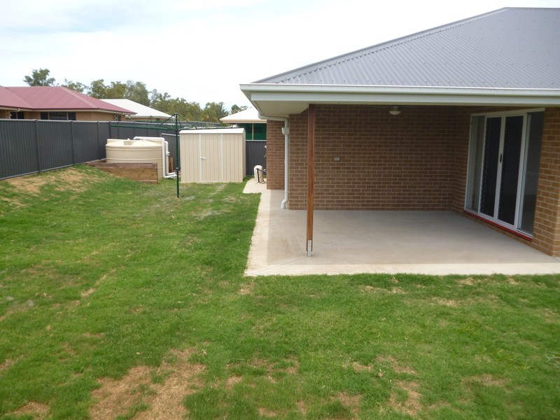 79 Sheridan Street, Chinchilla QLD 4413