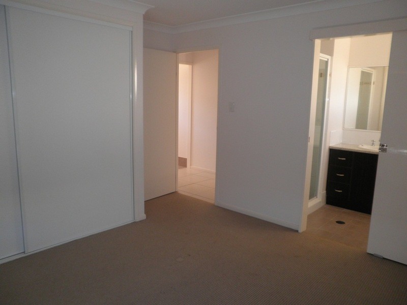 9 Cole St, Chinchilla QLD 4413