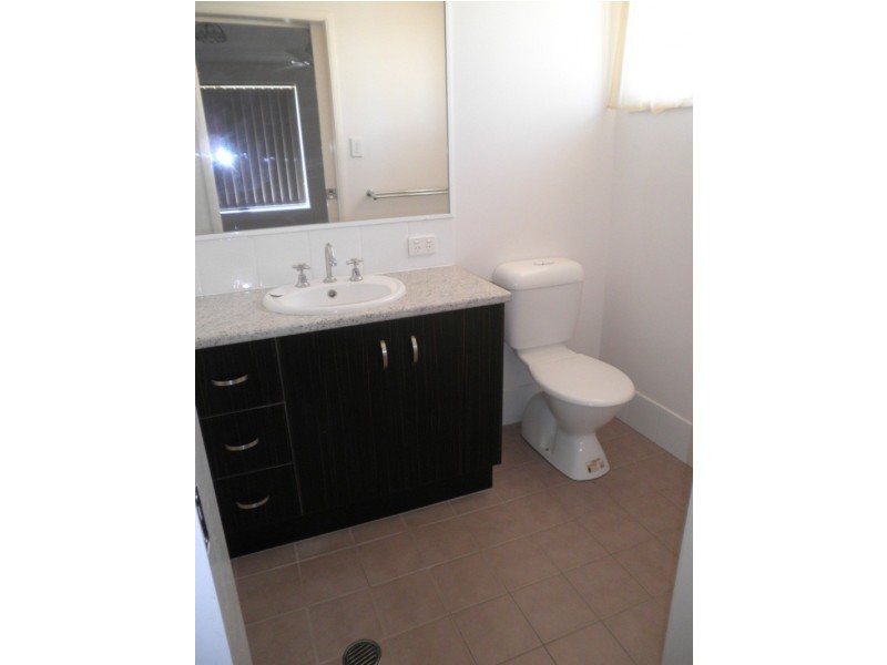 9 Cole St, Chinchilla QLD 4413