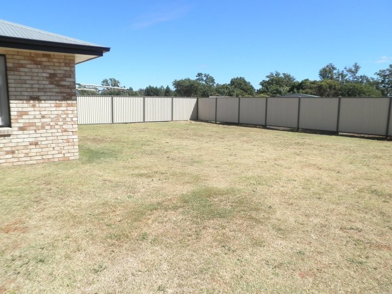 9 Cole St, Chinchilla QLD 4413