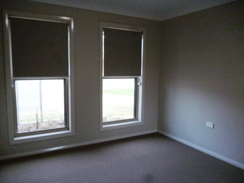 110  Windmill Rd, Chinchilla QLD 4413