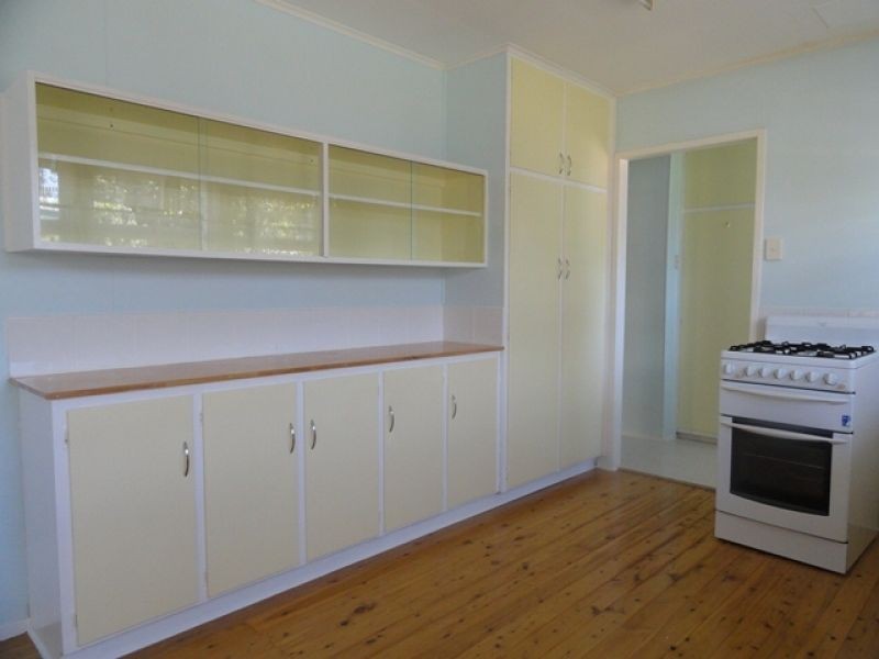 25 Evans Street, Chinchilla QLD 4413