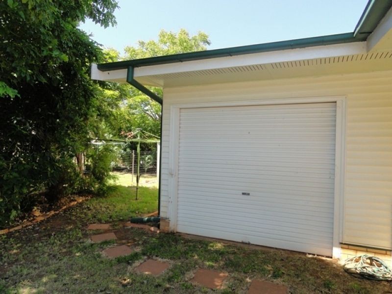 25 Evans Street, Chinchilla QLD 4413